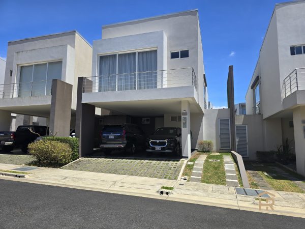 Condominio La Arboleda, Belén Heredia - Imagen 2
